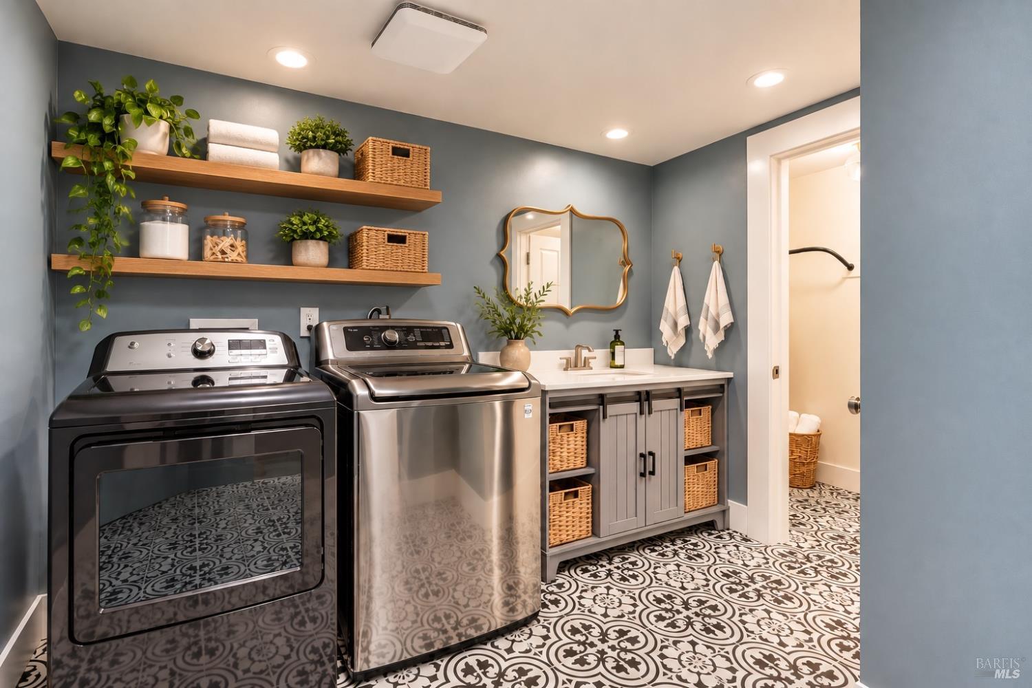 15861 River Road Guerneville CA 95446