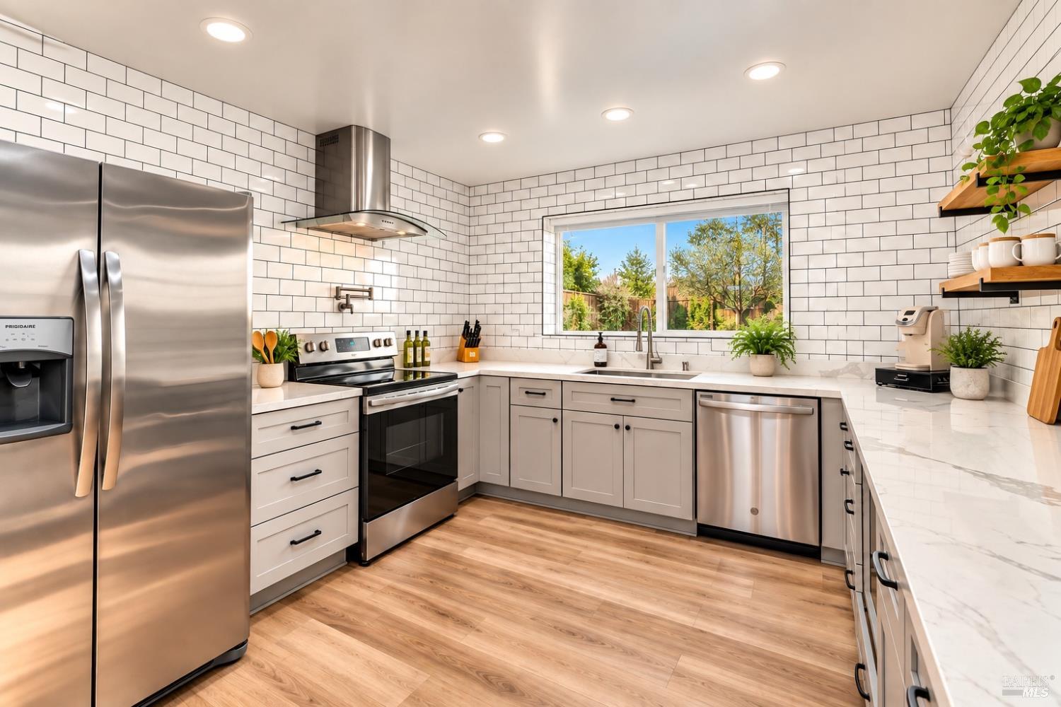 15861 River Road Guerneville CA 95446