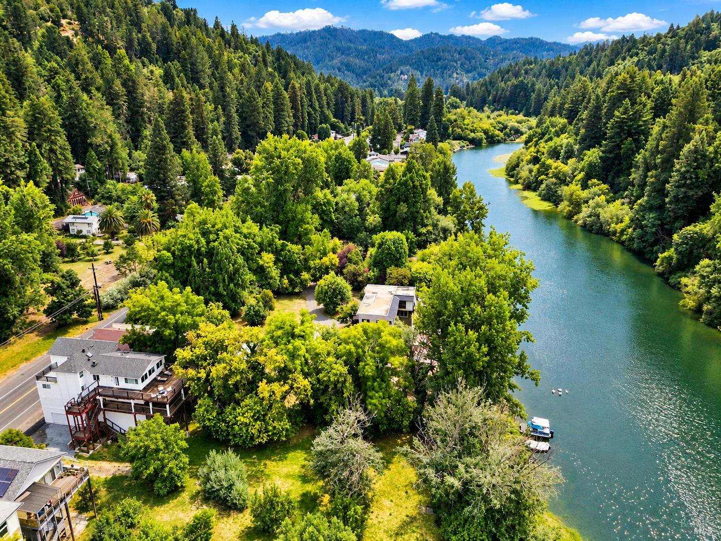 15861 River Road Guerneville CA 95446