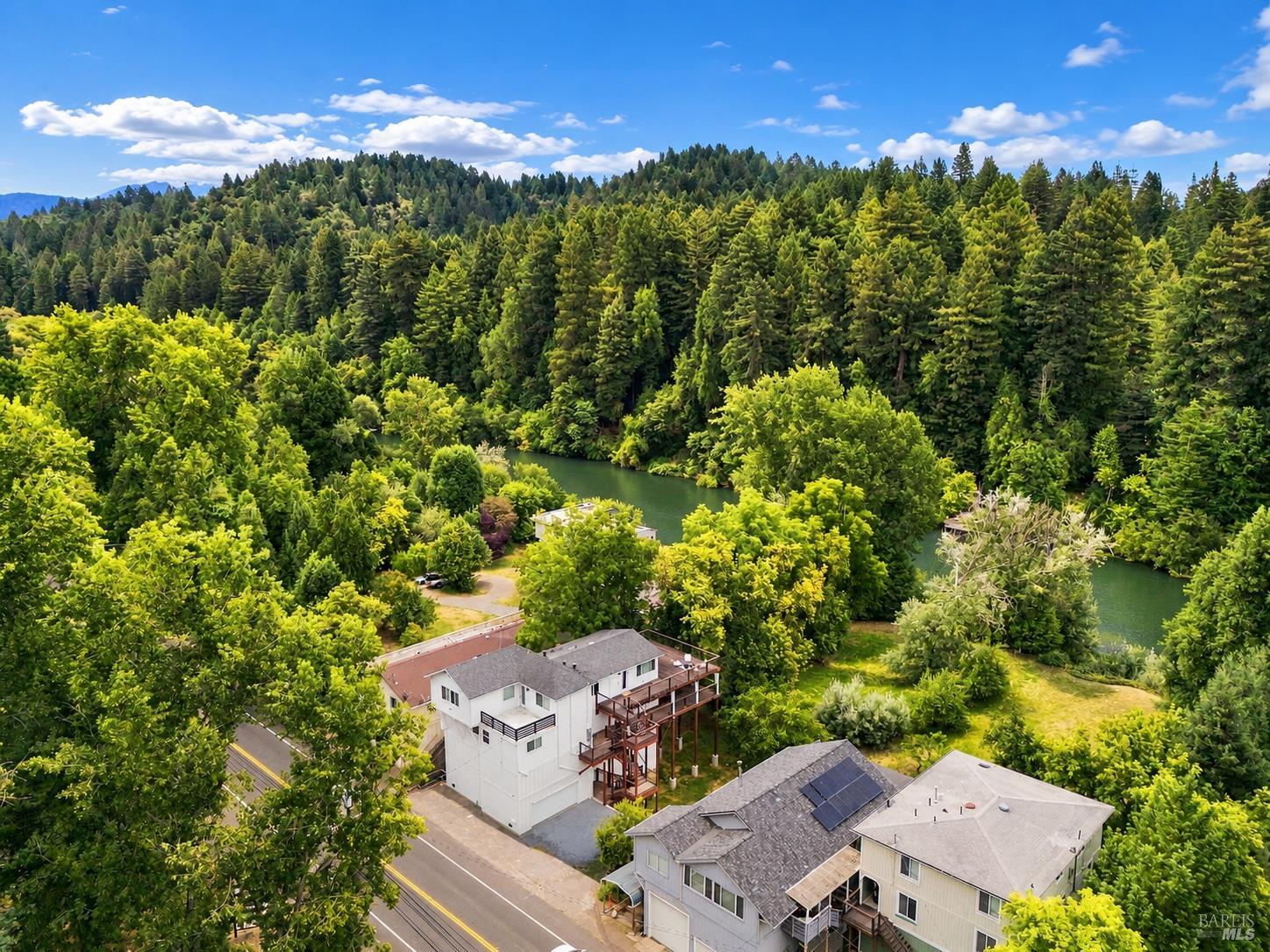 15861 River Road Guerneville CA 95446