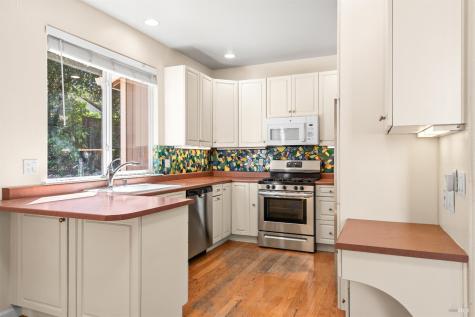961 Central Avenue Sonoma CA 95476