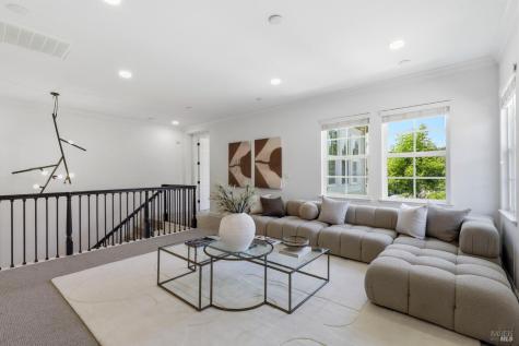 7 Turner Drive Novato CA 94949
