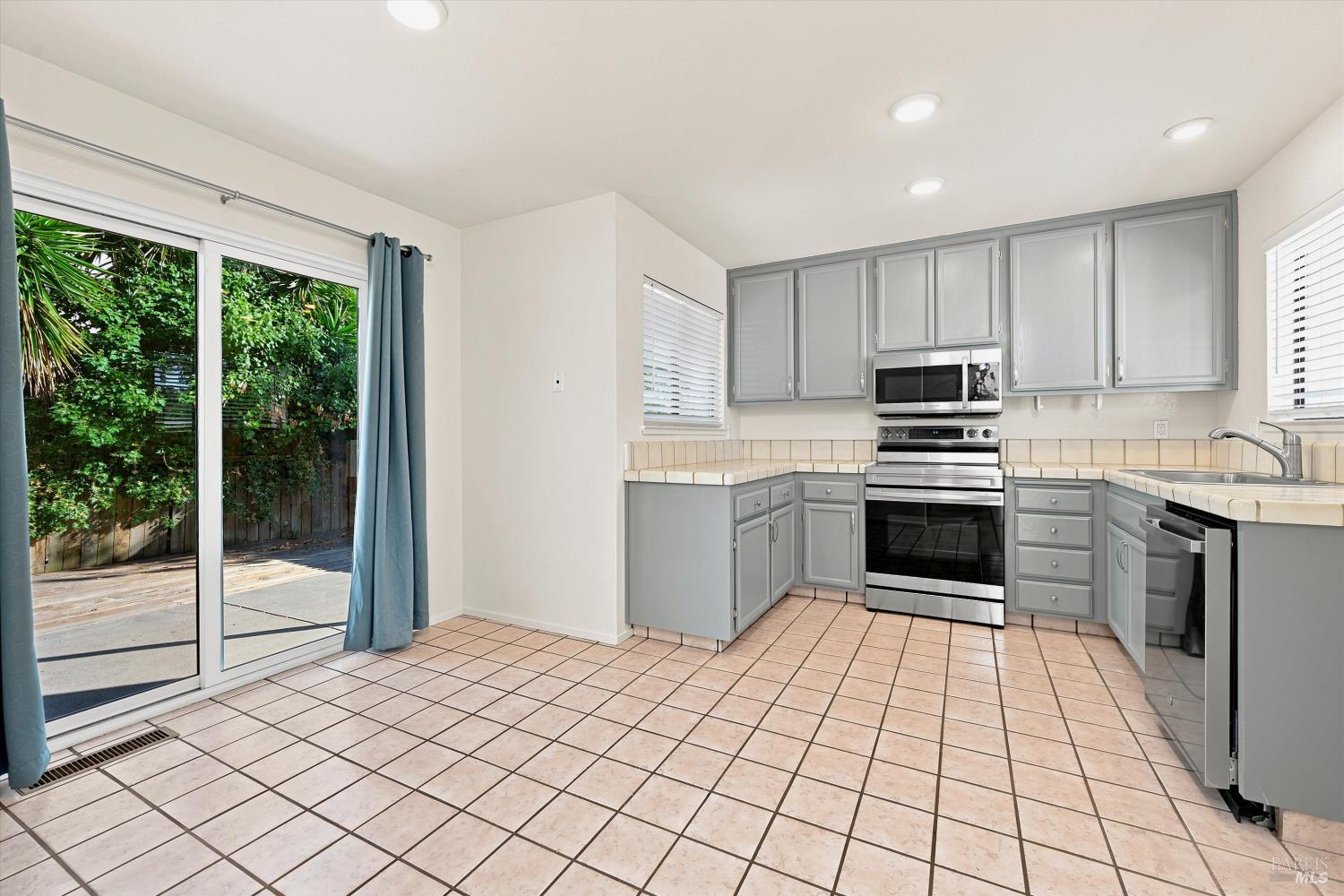 7 Gilbert Court Cotati CA 94931