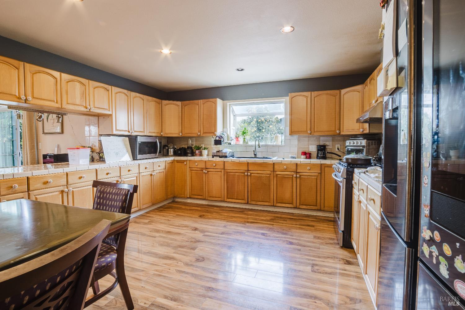 593 Folsom Avenue Hayward CA 94544