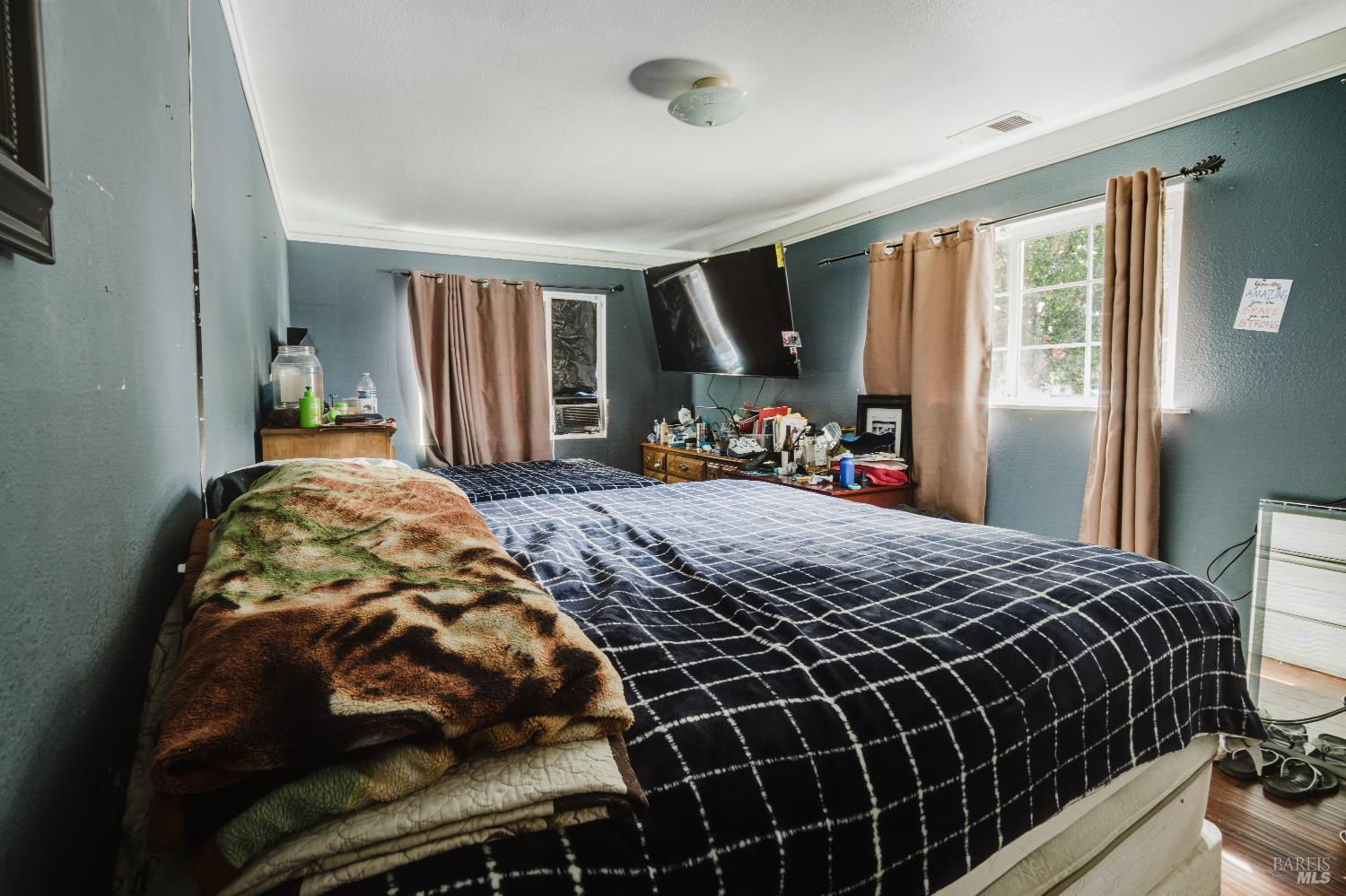 593 Folsom Avenue Hayward CA 94544