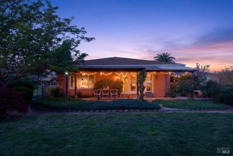 484 Oak Street Penngrove CA 94951