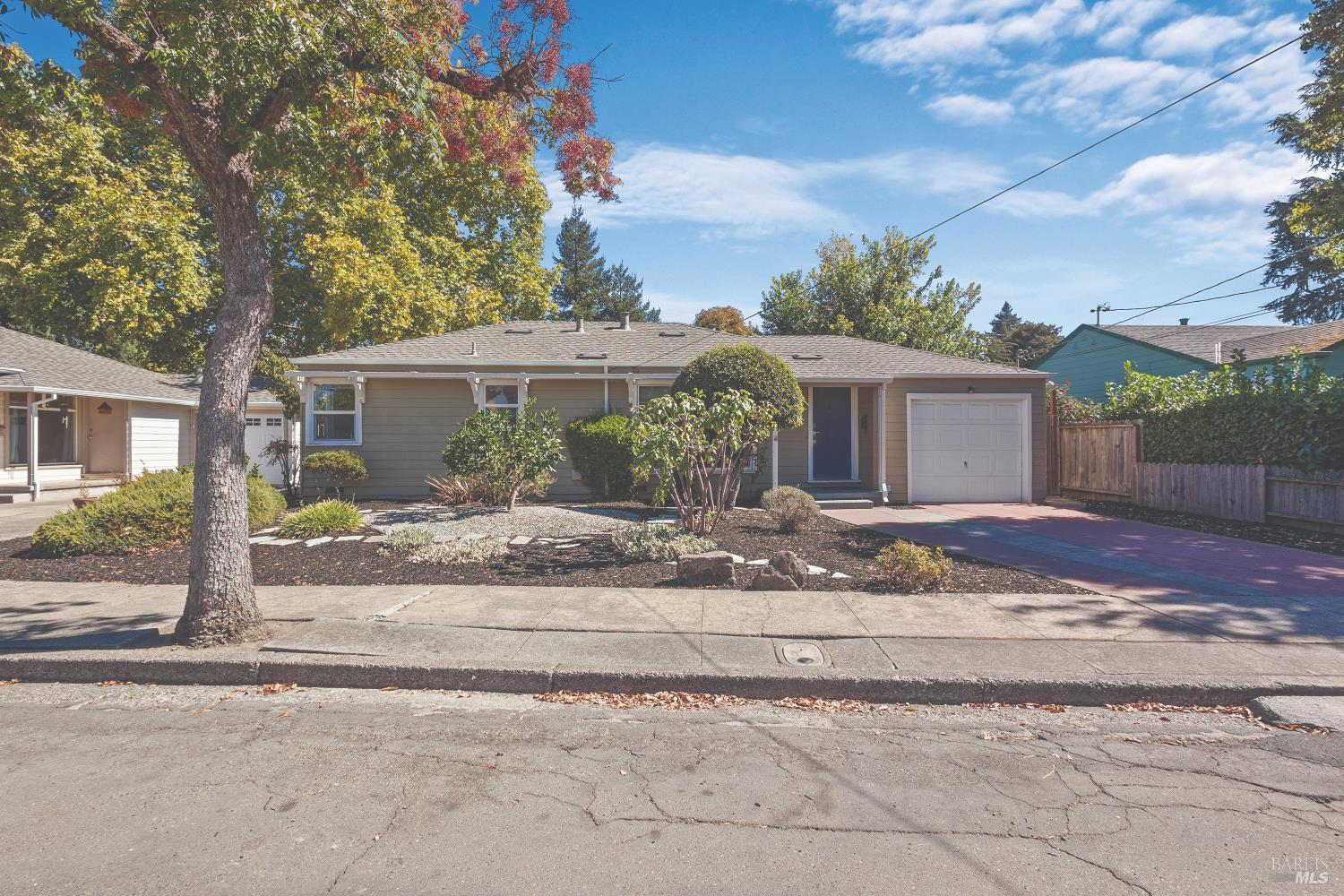 214 Gilbert Drive Santa Rosa CA 95405