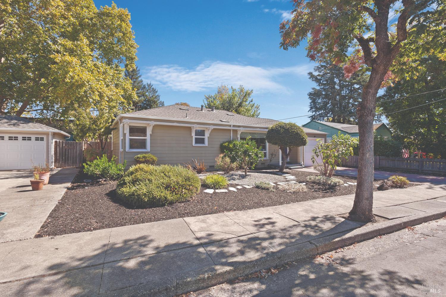 214 Gilbert Drive Santa Rosa CA 95405