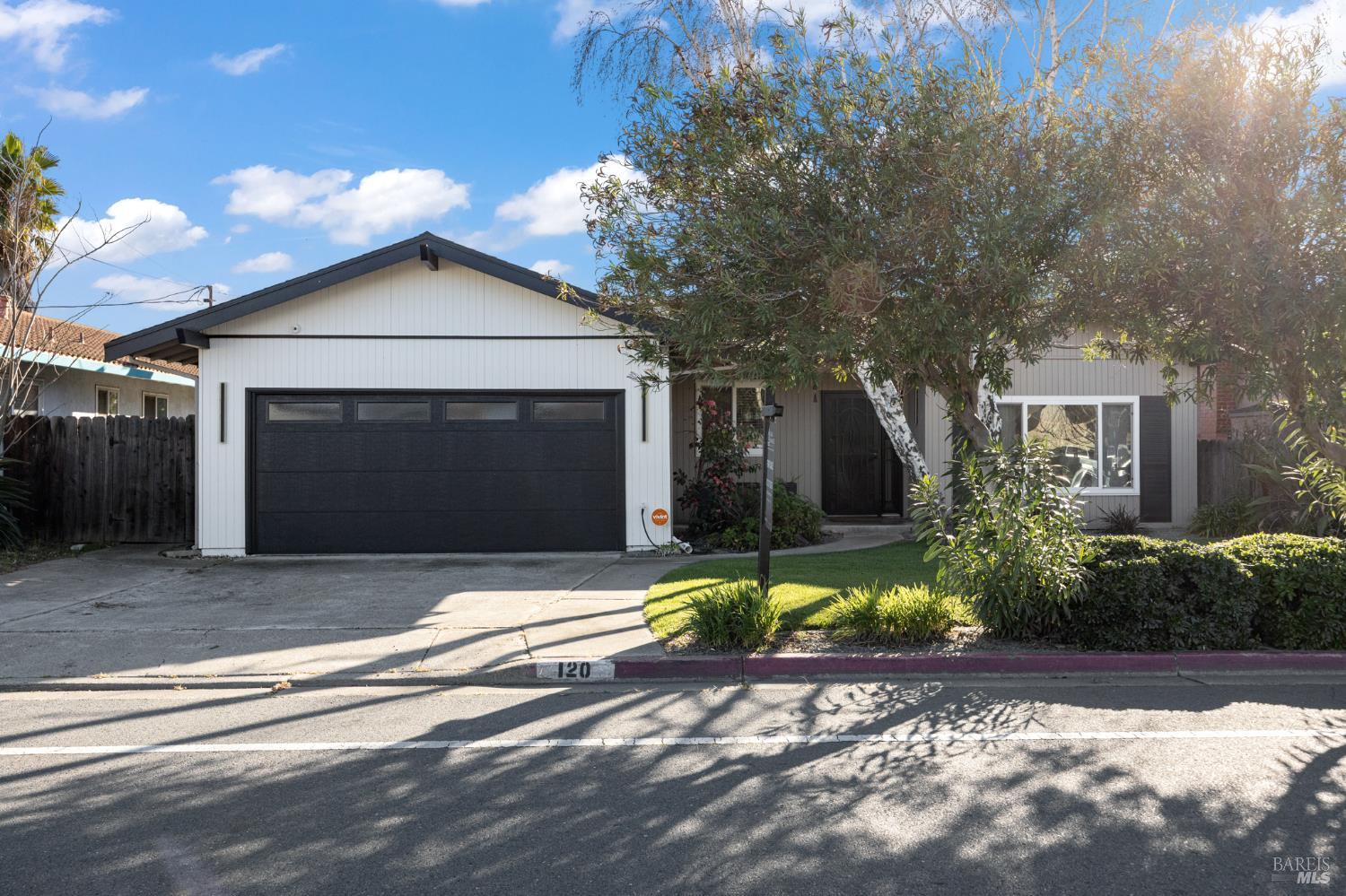 120 E Lake Drive Antioch CA 94509