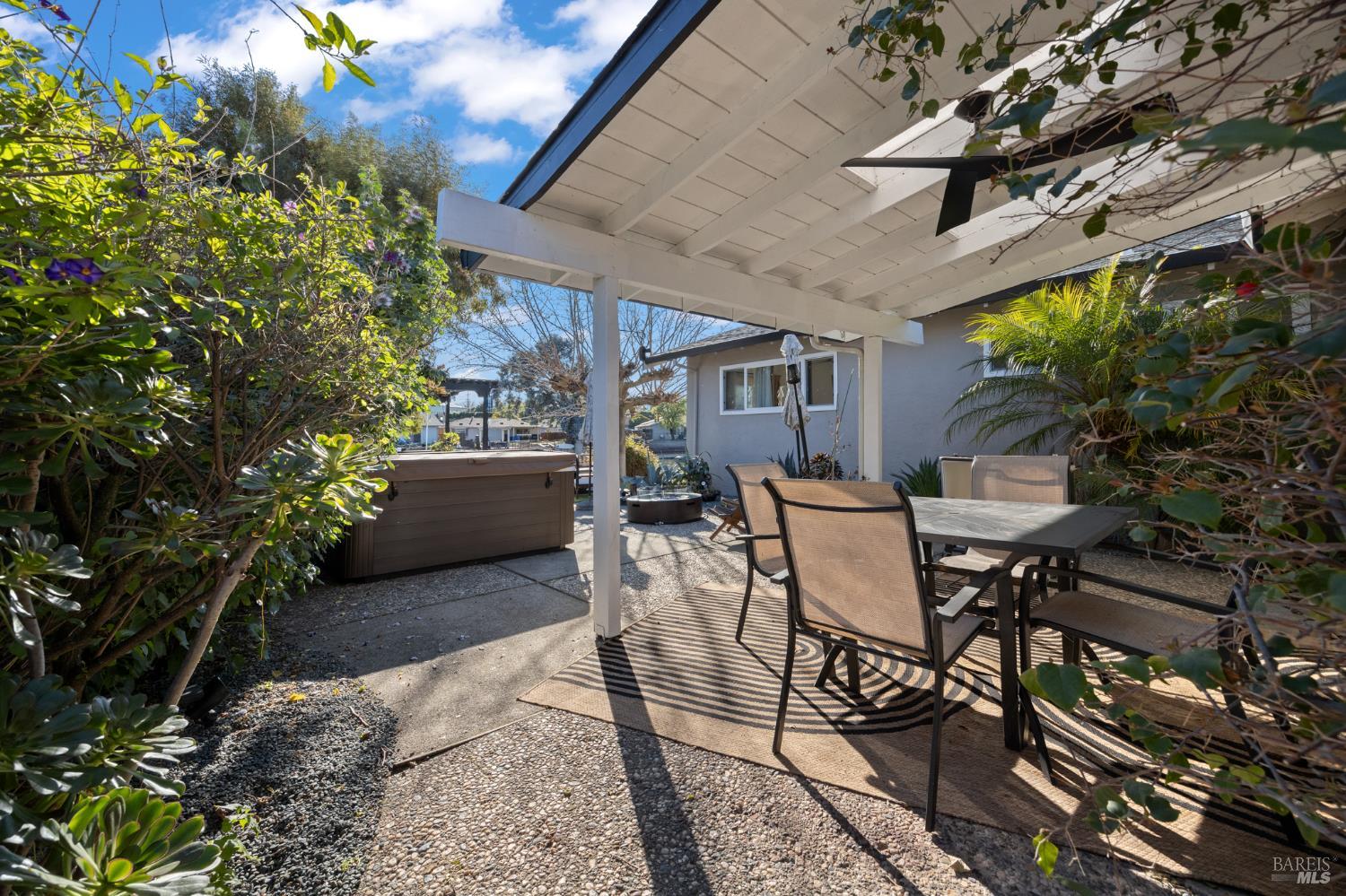 120 E Lake Drive Antioch CA 94509