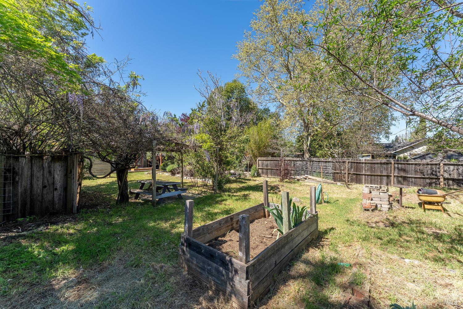 955 N Pine Street Ukiah CA 95482