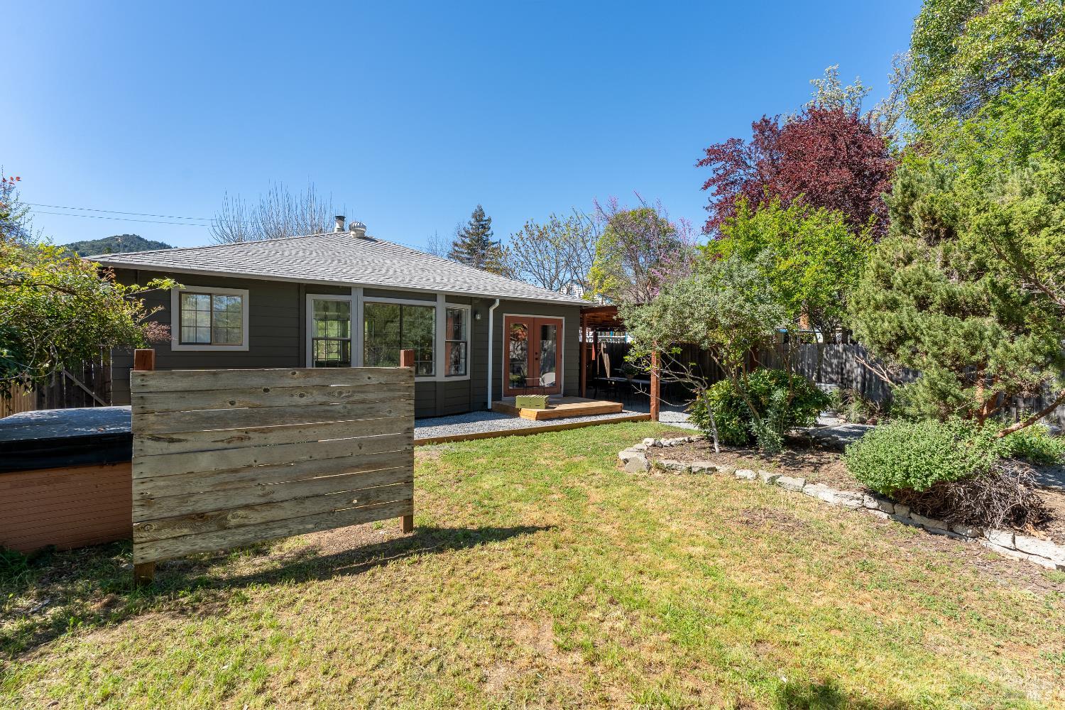 955 N Pine Street Ukiah CA 95482