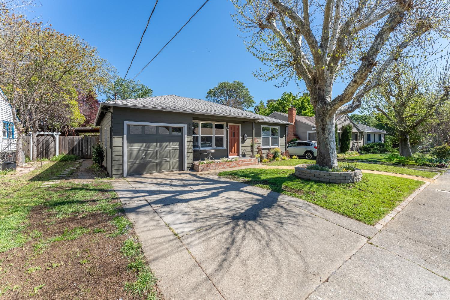 955 N Pine Street Ukiah CA 95482