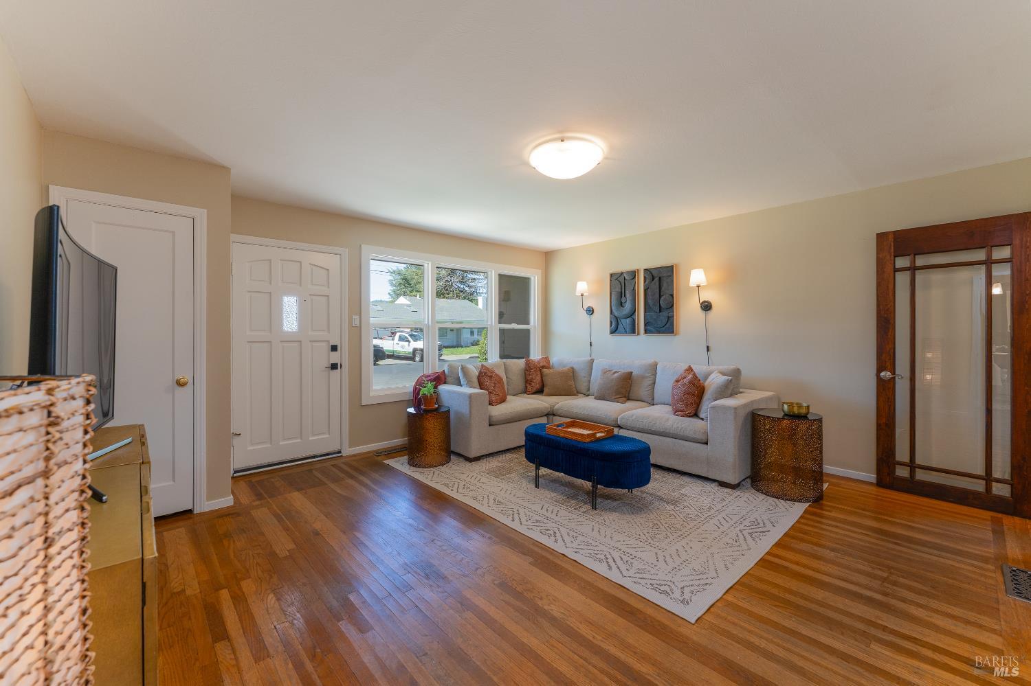 955 N Pine Street Ukiah CA 95482