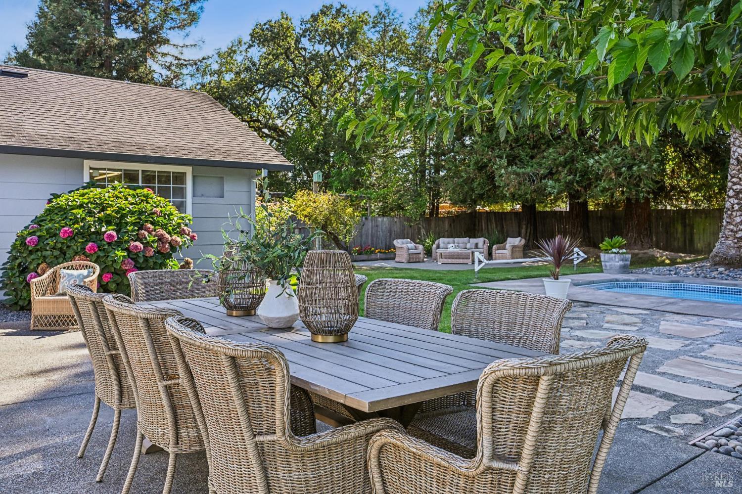 1459 Jahn Drive Santa Rosa CA 95401