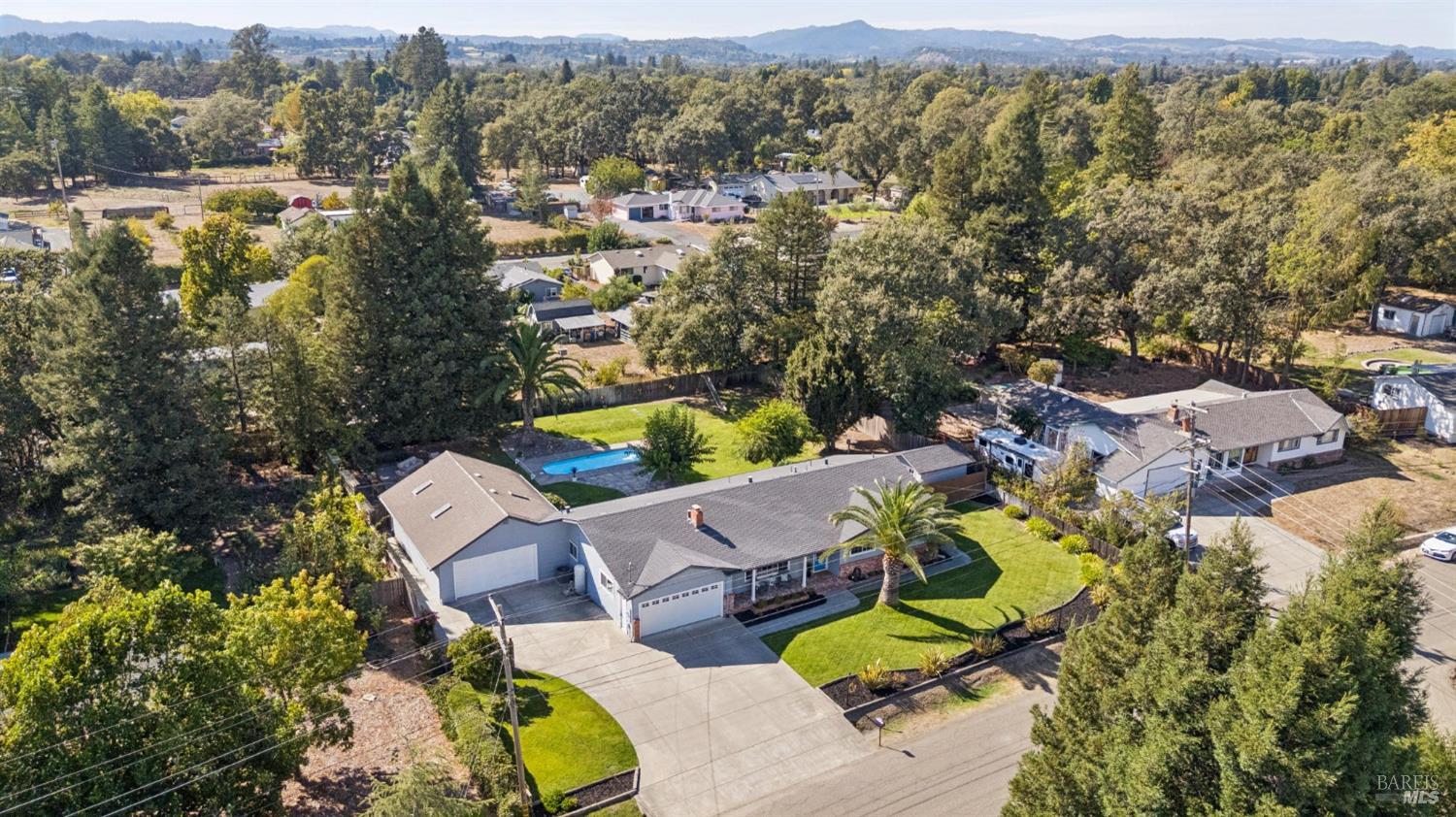 1459 Jahn Drive Santa Rosa CA 95401