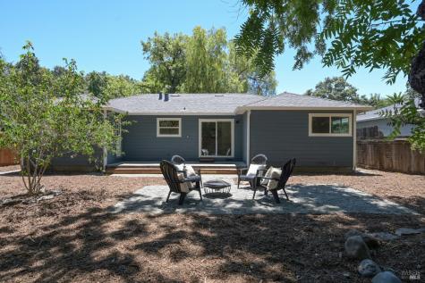 153 Fairview Lane Sonoma CA 95476