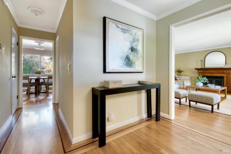 56 Santa Ynez Circle Novato CA 94947