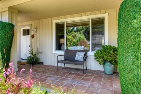 56 Santa Ynez Circle Novato CA 94947