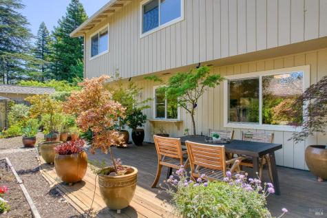 56 Santa Ynez Circle Novato CA 94947