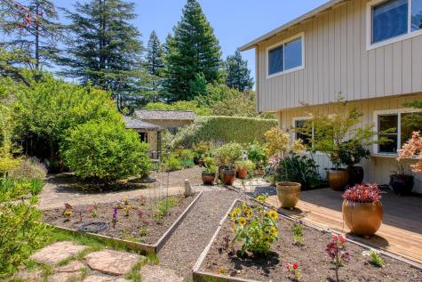 56 Santa Ynez Circle Novato CA 94947