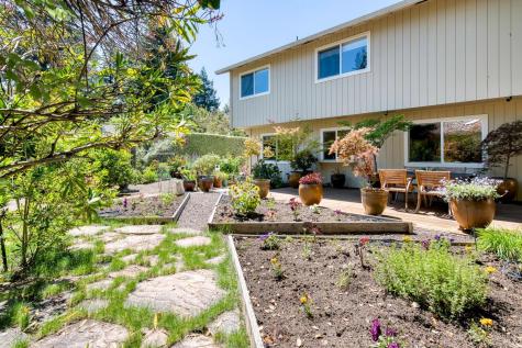 56 Santa Ynez Circle Novato CA 94947
