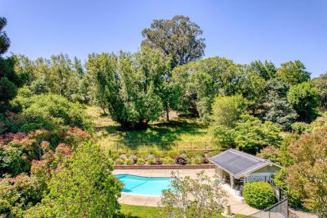 56 Santa Ynez Circle Novato CA 94947