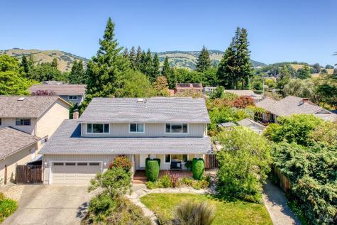 56 Santa Ynez Circle Novato CA 94947