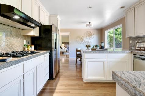 56 Santa Ynez Circle Novato CA 94947
