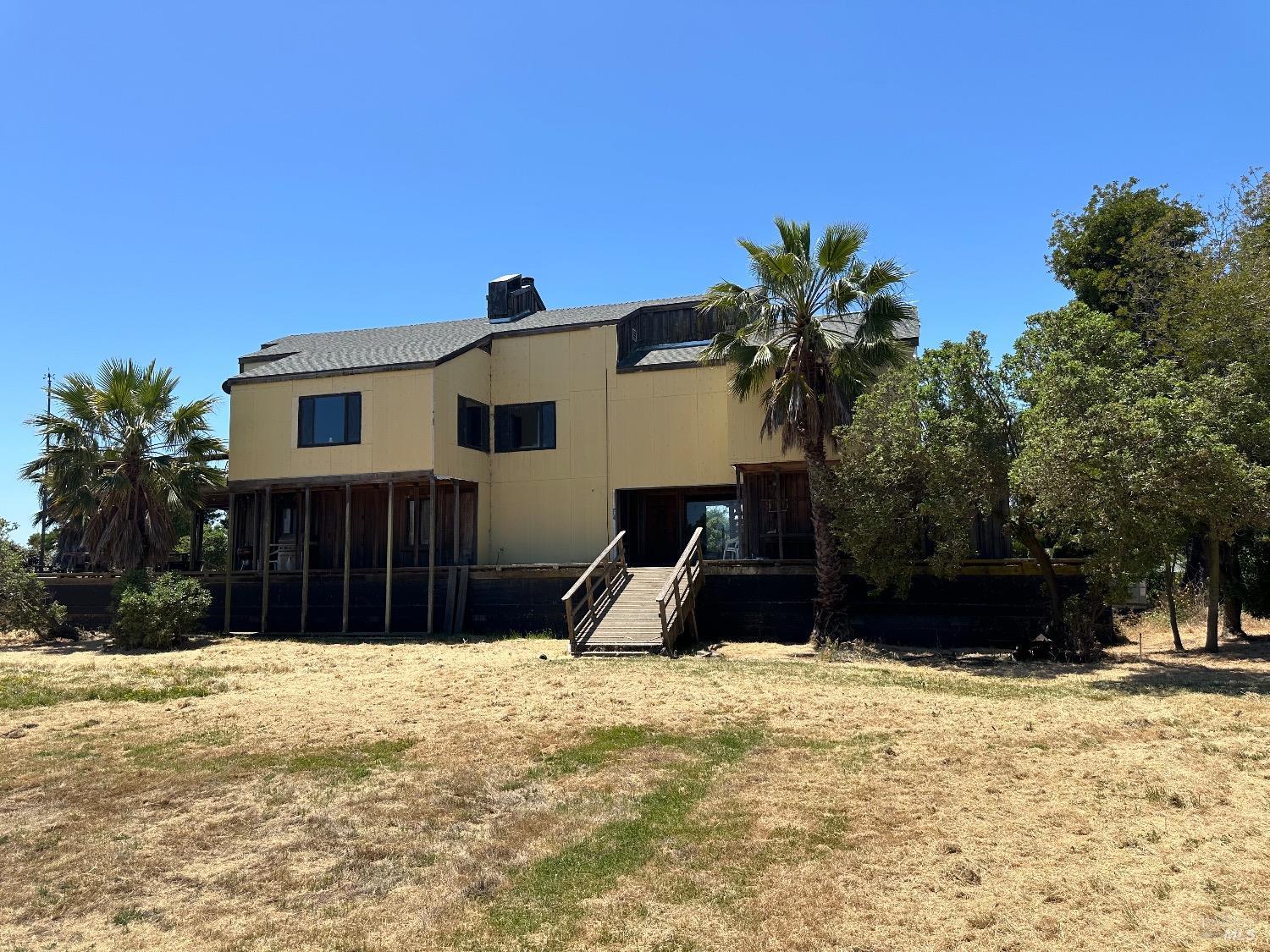 1 Pierce Lane Benicia CA 94510