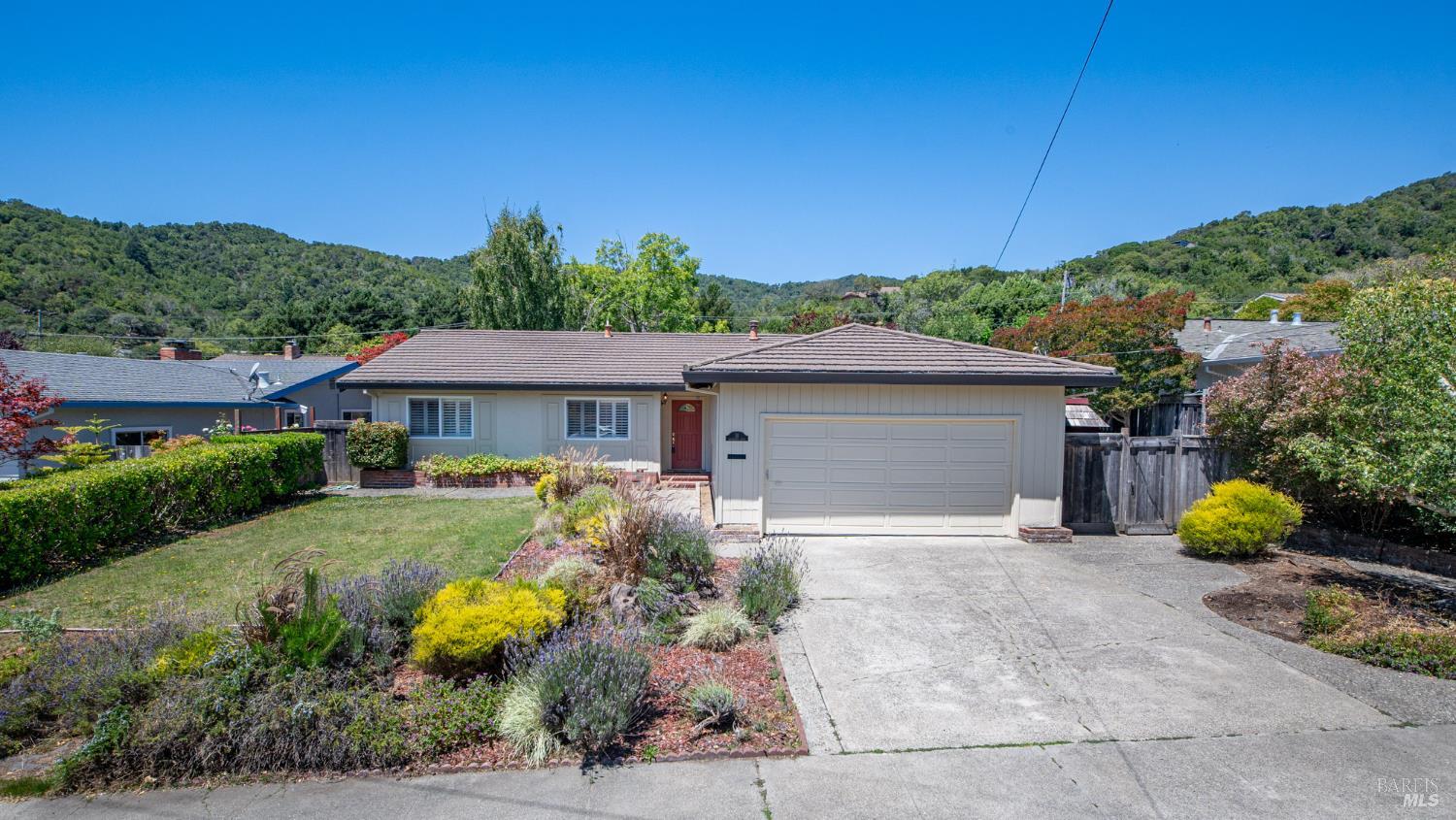31 Briarwood Drive San Rafael CA 94901