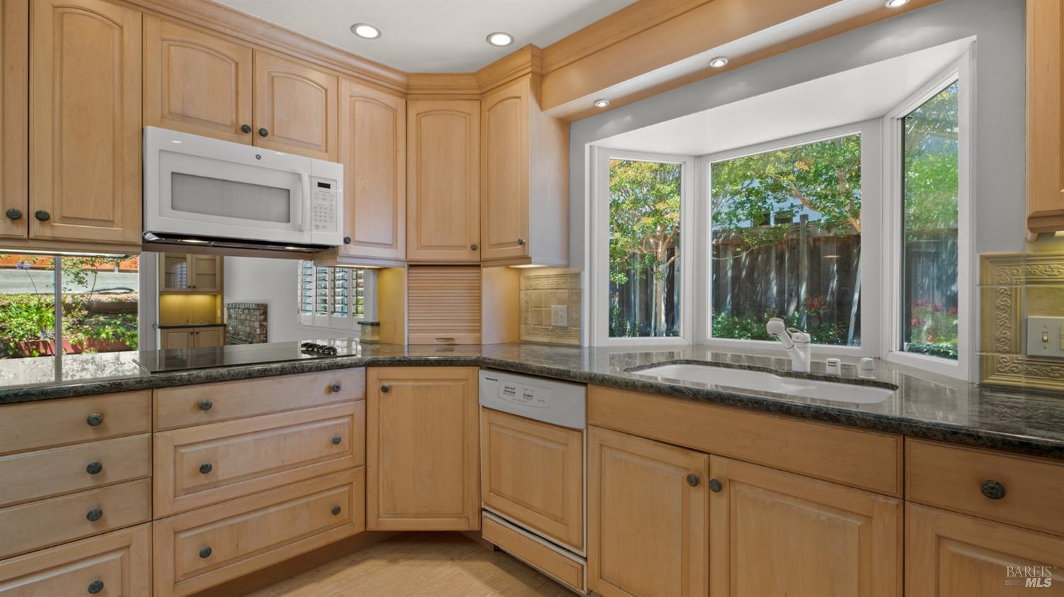 31 Briarwood Drive San Rafael CA 94901