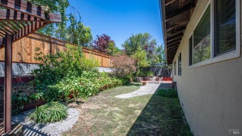 31 Briarwood Drive San Rafael CA 94901