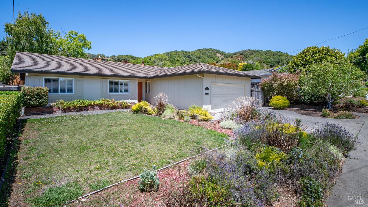 31 Briarwood Drive San Rafael CA 94901