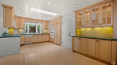31 Briarwood Drive San Rafael CA 94901