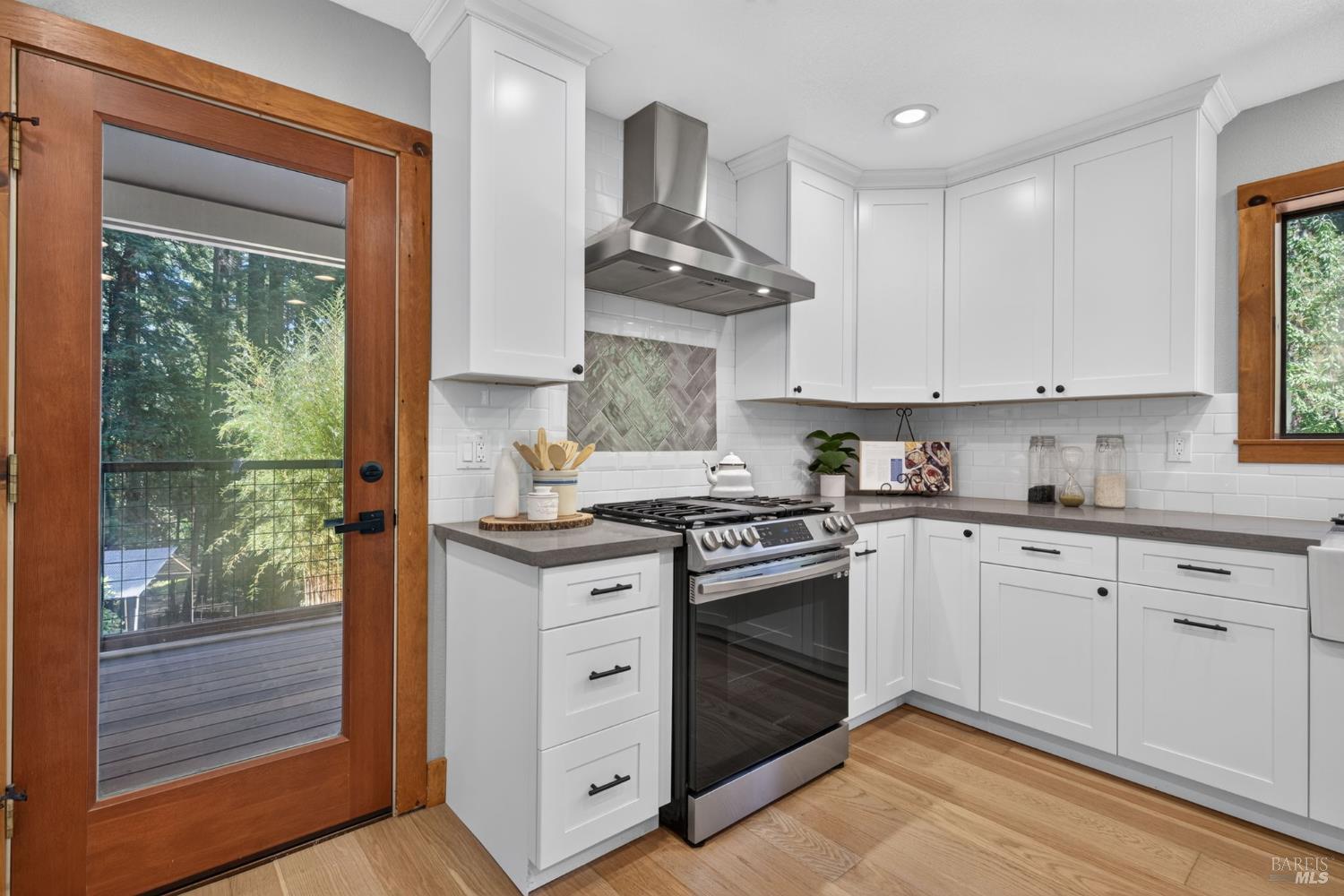 2132 Green Hill Road Sebastopol CA 95472