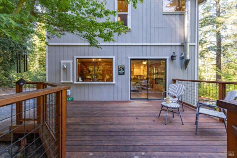 2132 Green Hill Road Sebastopol CA 95472