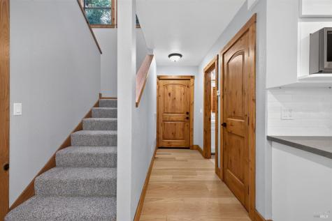 2132 Green Hill Road Sebastopol CA 95472
