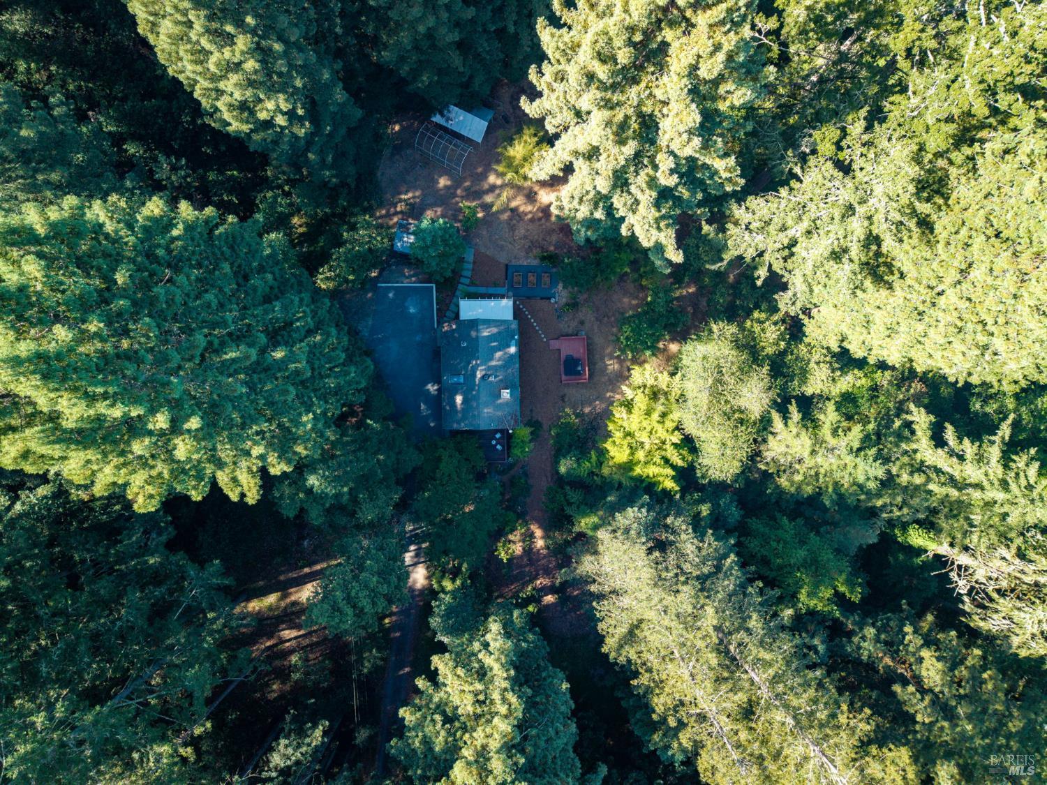 2132 Green Hill Road Sebastopol CA 95472