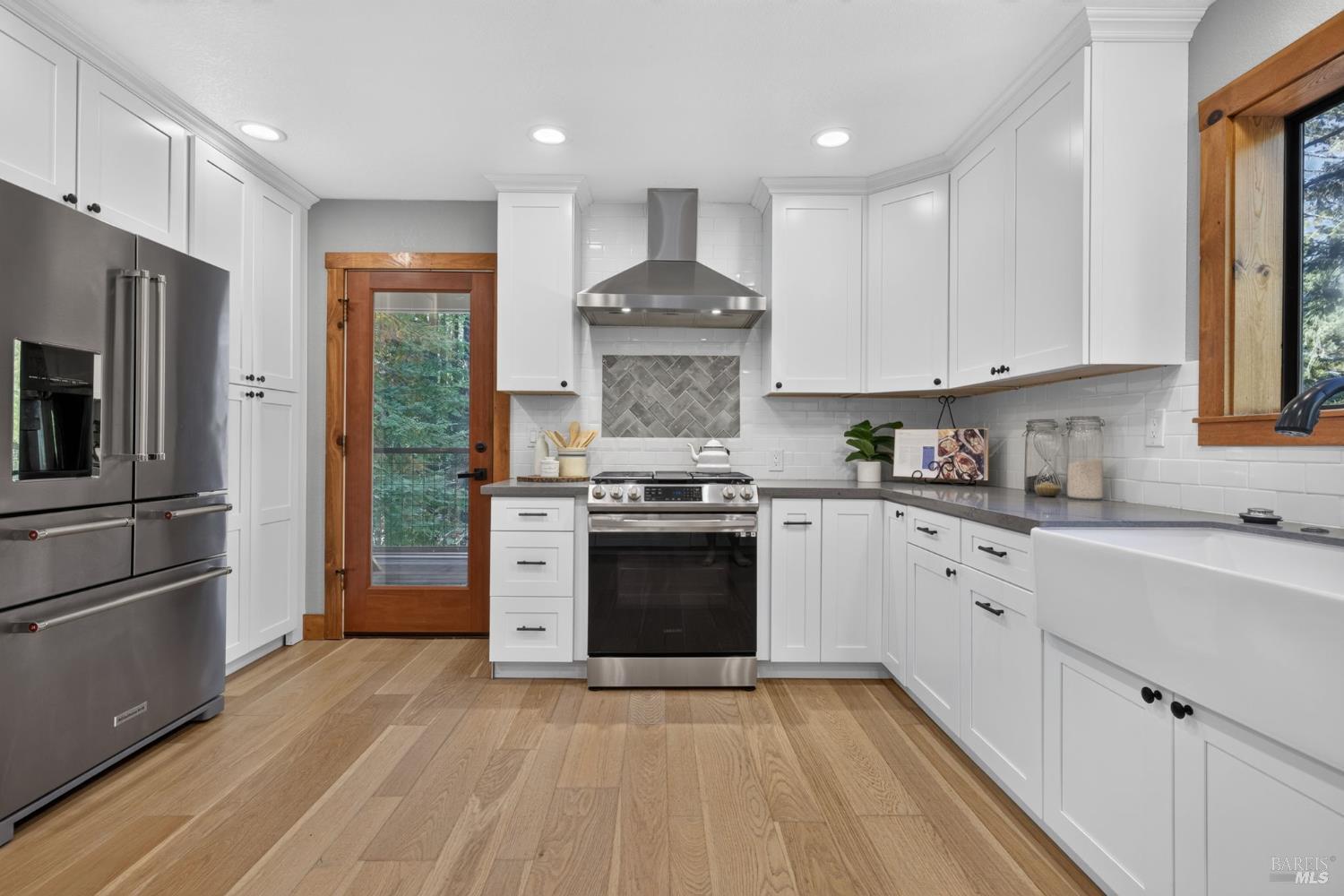 2132 Green Hill Road Sebastopol CA 95472