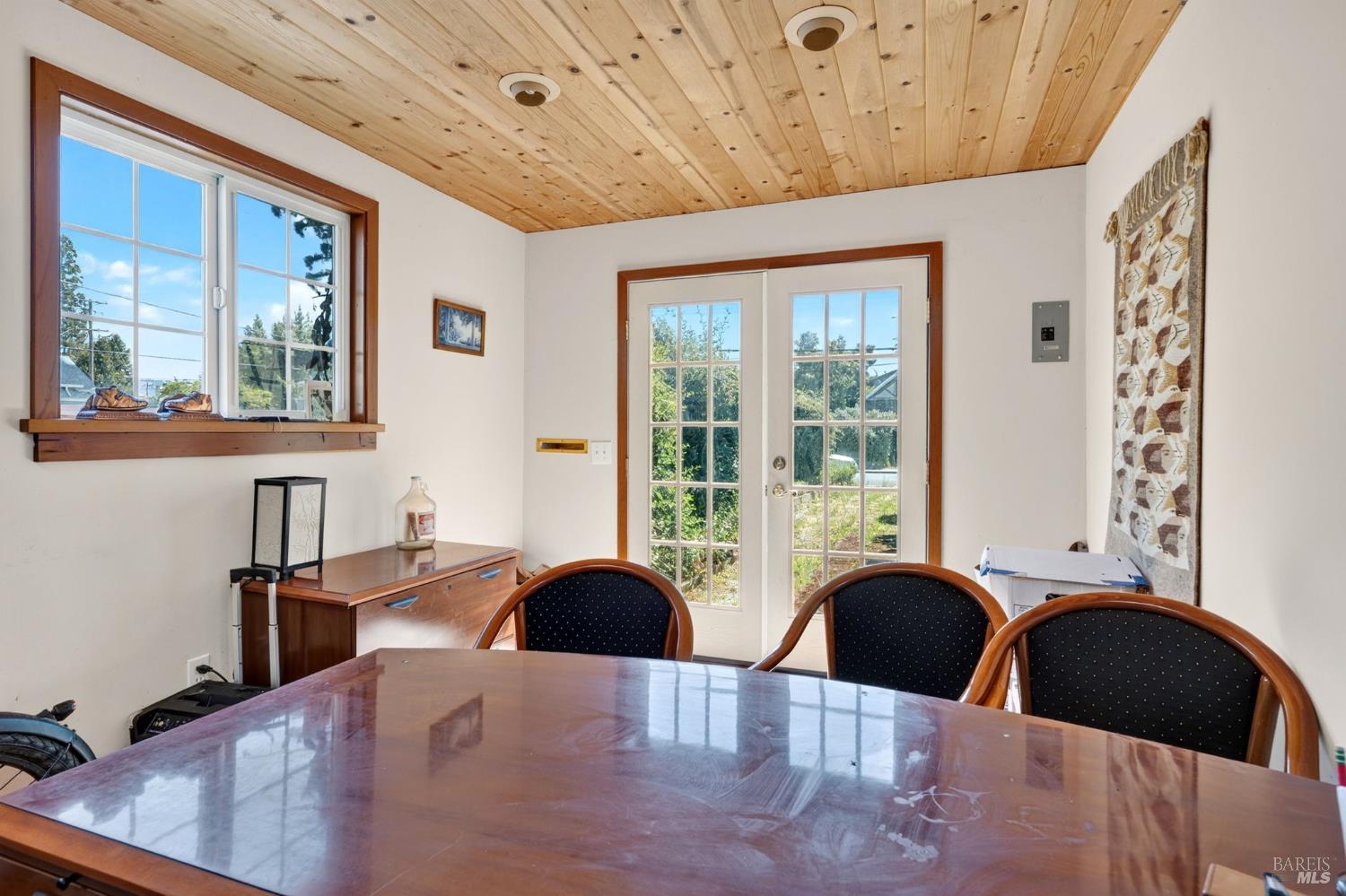 156 S Humboldt Street Willits CA 95490