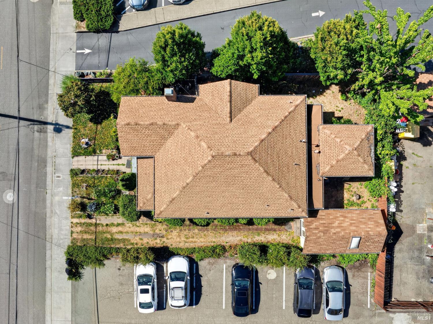 156 S Humboldt Street Willits CA 95490