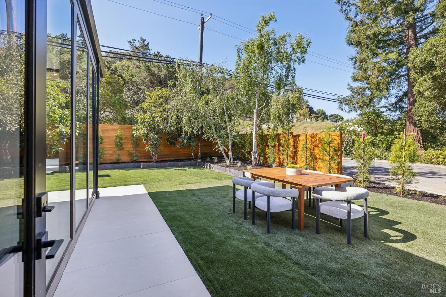 30 Juno Road Tiburon CA 94920