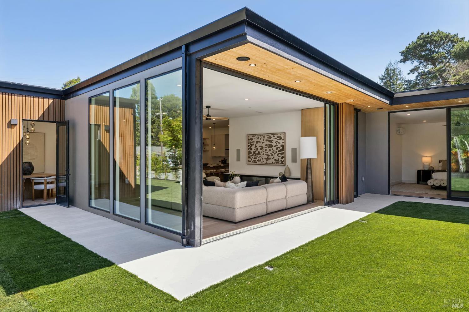 30 Juno Road Tiburon CA 94920