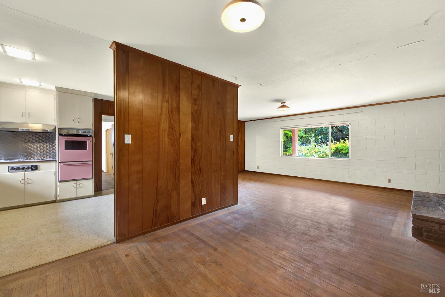 677-A Petaluma Avenue Sonoma CA 95476