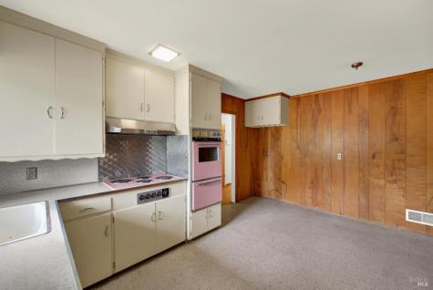 677-A Petaluma Avenue Sonoma CA 95476