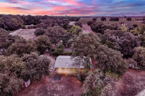 677-A Petaluma Avenue Sonoma CA 95476