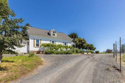 14640 Morelli Lane Sebastopol CA 95472