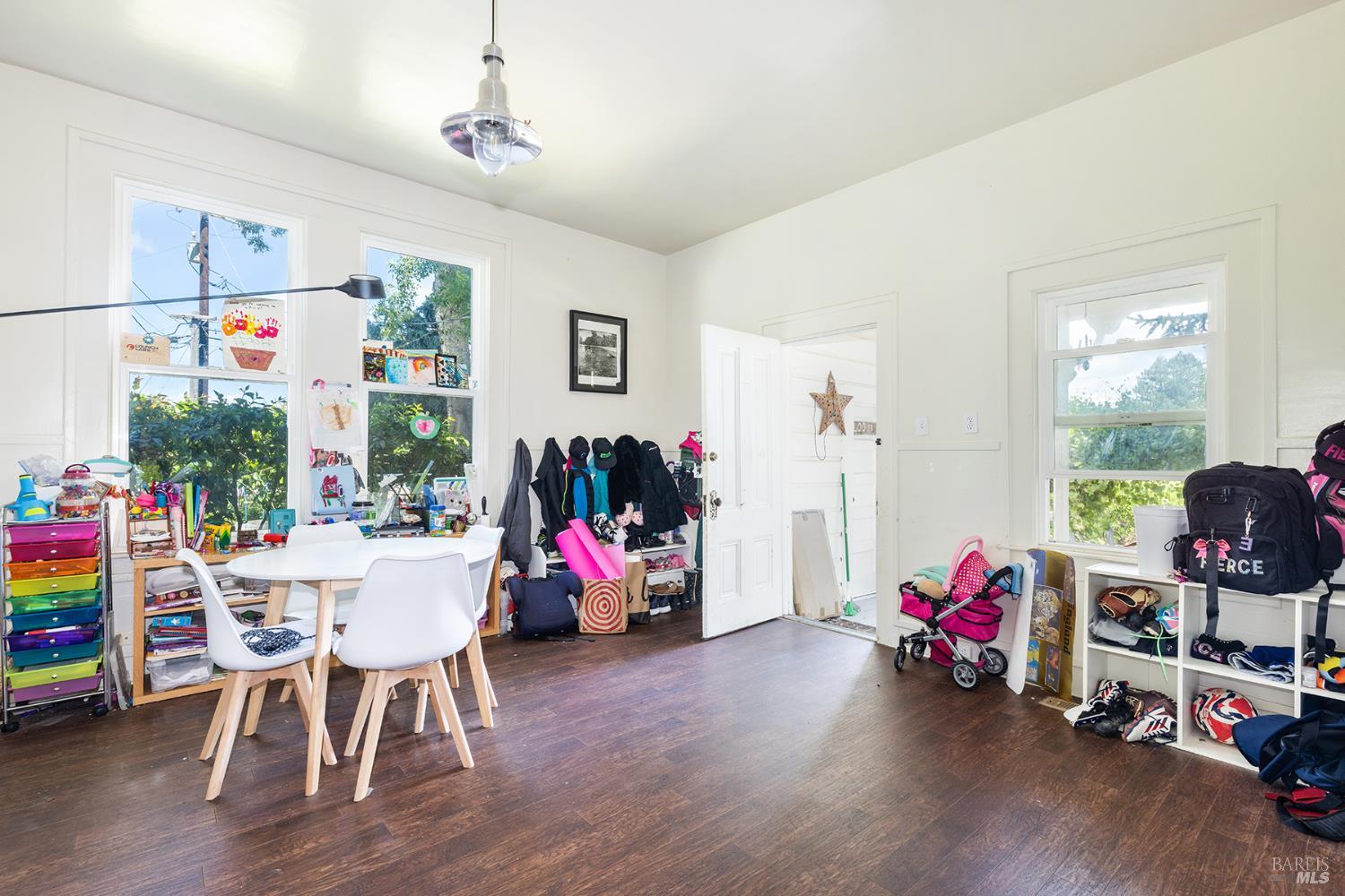 14640 Morelli Lane Sebastopol CA 95472