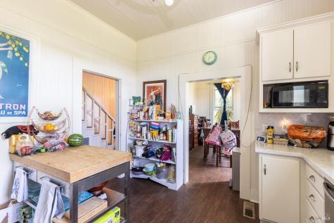 14640 Morelli Lane Sebastopol CA 95472